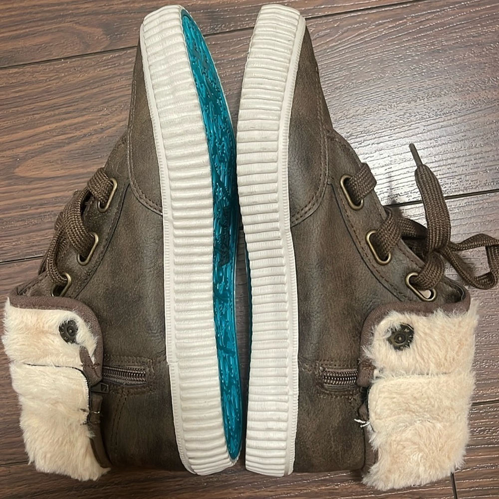 Blowfish Malibu Women's Fold Down Sneaker Boot - Picture 6 of 13
